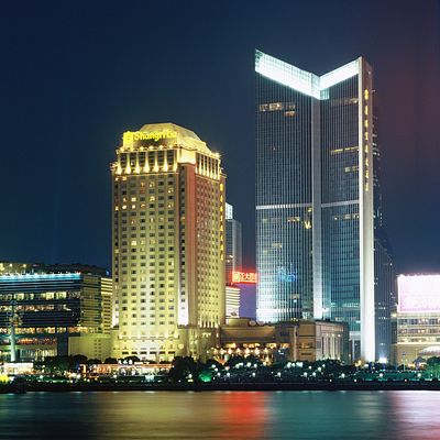 Pudong Shangri-La Hotel