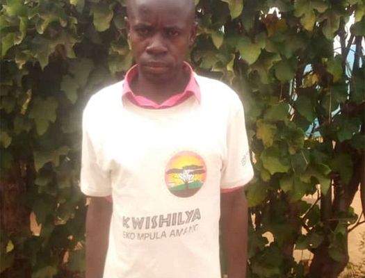 Jonas Chindamba in his Kwishilya T-shirt