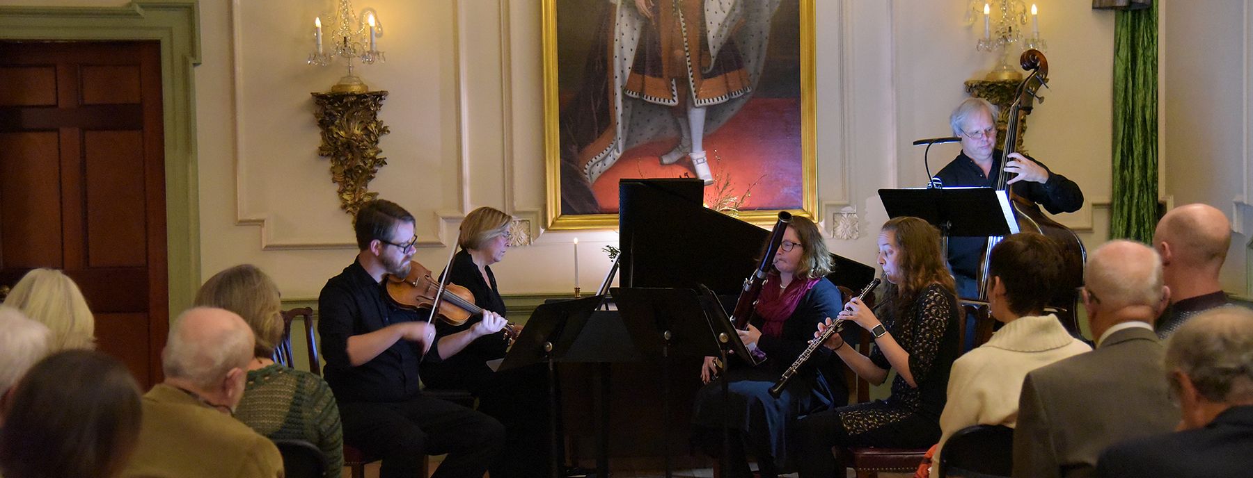 Chamber music by candlelight